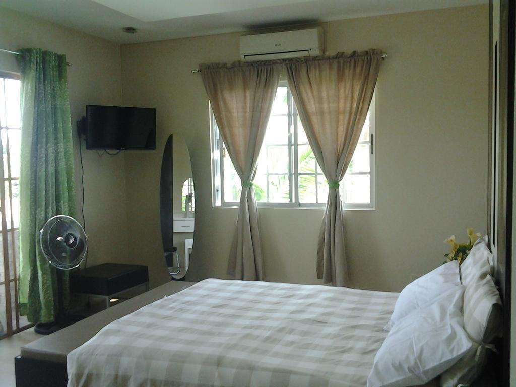 Sir Nico Guesthouse And Resort Plaridel  Kamer foto